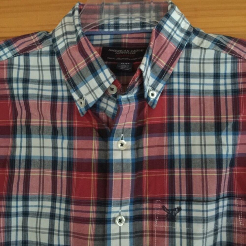 American Eagle Button Down Men's XS Long Sleeve Shirt